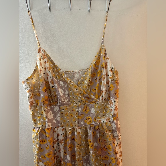 (Sold) NWT Brown Floral Plus Size Jumpsuit - Picture 3 of 3